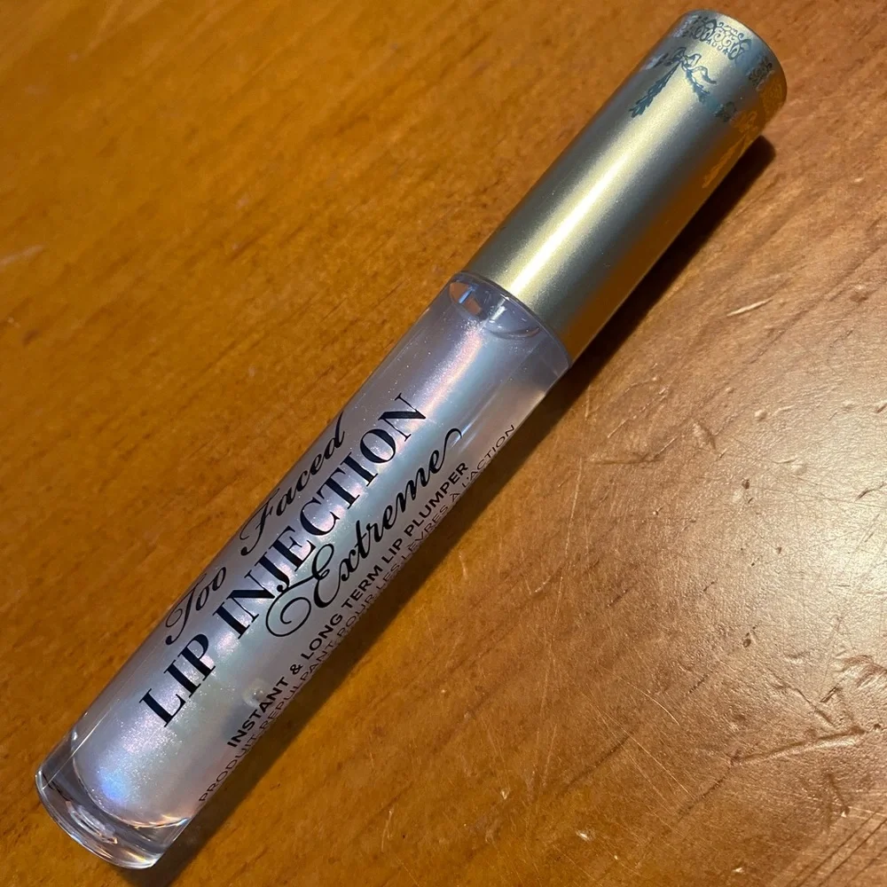 Too Faced Lip Injection Extreme Lip Plumper